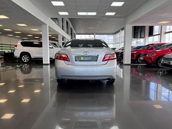 Toyota Camry VI (XV40) Рестайлинг с пробегом 2010 года, цена 1 145 000 рублей, 352210 км, седан, Автокод Объявления