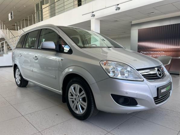 Opel Zafira B Рестайлинг с пробегом 2012 года, цена 799 000 рублей, 91462 км, компактвэн, Автокод Объявления