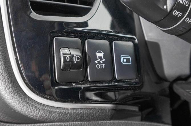 Mitsubishi Outlander III с пробегом 2014 года, цена 1 389 000 рублей, 215000 км, внедорожник, Автокод Объявления