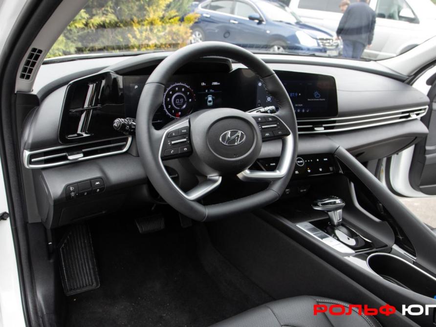 Hyundai Elantra VII (CN7) Москва  - изображение 17