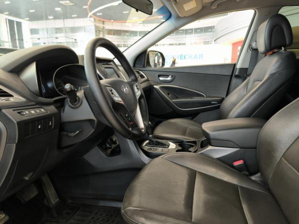 Hyundai Santa Fe III Рестайлинг с пробегом 2017 года, цена 1 899 000 рублей, 197071 км, внедорожник, Автокод Объявления