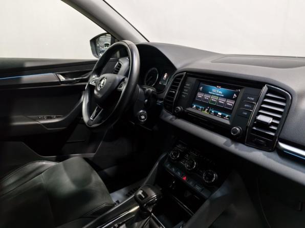 Skoda Karoq I с пробегом 2020 года, цена 2 378 600 рублей, 85724 км, внедорожник, Автокод Объявления