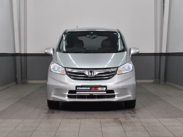 Honda Freed I Рестайлинг с пробегом 2012 года, цена 1 084 995 рублей, 168631 км, компактвэн, Автокод Объявления