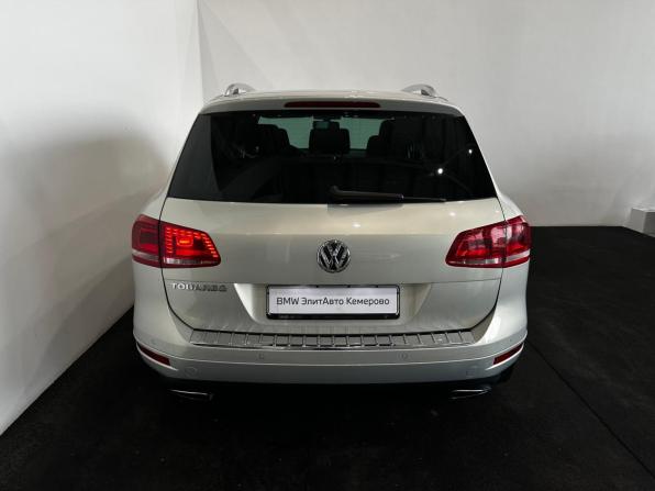 Volkswagen Touareg II Рестайлинг с пробегом 2014 года, цена 2 295 000 рублей, 169664 км, внедорожник, Автокод Объявления