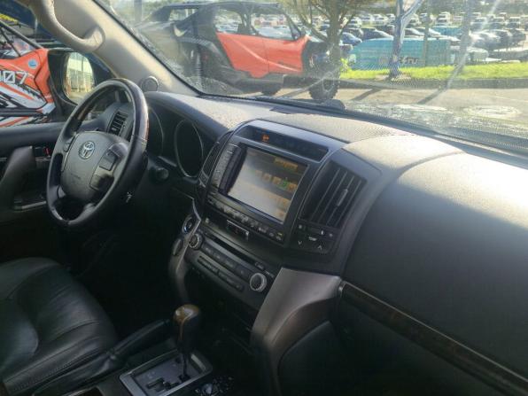 Toyota Land Cruiser 200 Series с пробегом 2010 года, цена 2 590 000 рублей, 342784 км, внедорожник, Автокод Объявления