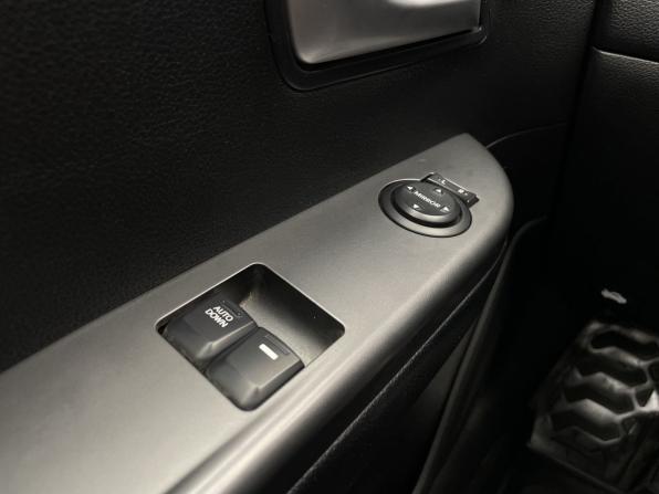 Kia Rio III Рестайлинг с пробегом 2017 года, цена 1 077 000 рублей, 126661 км, хэтчбек, Автокод Объявления
