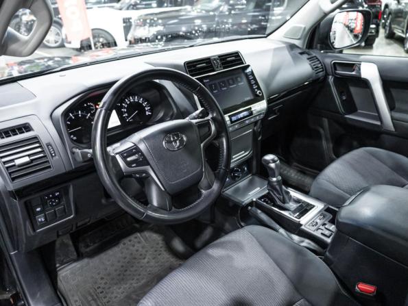 Toyota Land Cruiser Prado 150 Series Рестайлинг 3 с пробегом 2021 года, цена 5 599 777 рублей, 34592 км, внедорожник, Автокод Объявления