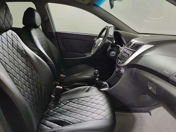 Hyundai Solaris I с пробегом 2011 года, цена 630 000 рублей, 193002 км, седан, Автокод Объявления