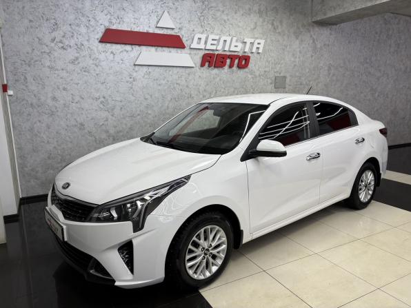 Kia Rio IV Рестайлинг с пробегом 2021 года, цена 1 635 000 рублей, 88454 км, седан, Автокод Объявления