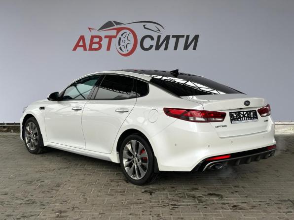 Kia Optima IV с пробегом 2017 года, цена 1 690 000 рублей, 130600 км, седан, Автокод Объявления