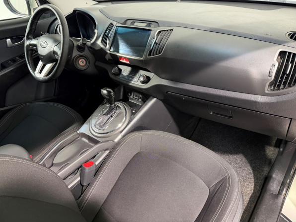 Kia Sportage III с пробегом 2010 года, цена 1 299 800 рублей, 124000 км, внедорожник, Автокод Объявления