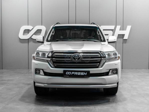 Toyota Land Cruiser 200 Series Рестайлинг 2 с пробегом 2016 года, цена 6 399 000 рублей, 275453 км, внедорожник, Автокод Объявления