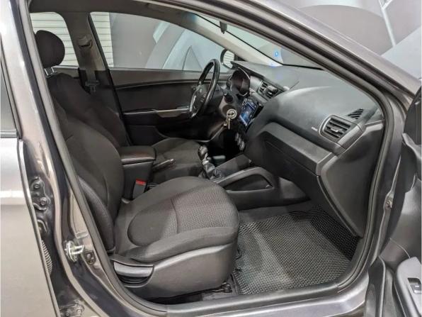 Kia Rio III Рестайлинг с пробегом 2016 года, цена 1 160 000 рублей, 77000 км, седан, Автокод Объявления
