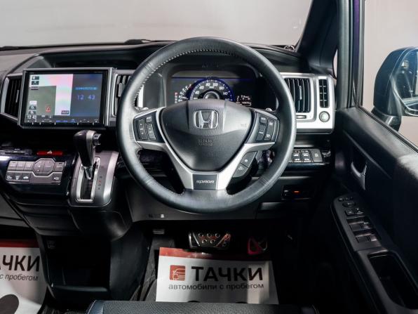 Honda Stepwgn IV Рестайлинг с пробегом 2013 года, цена 1 700 000 рублей, 143000 км, минивэн, Автокод Объявления