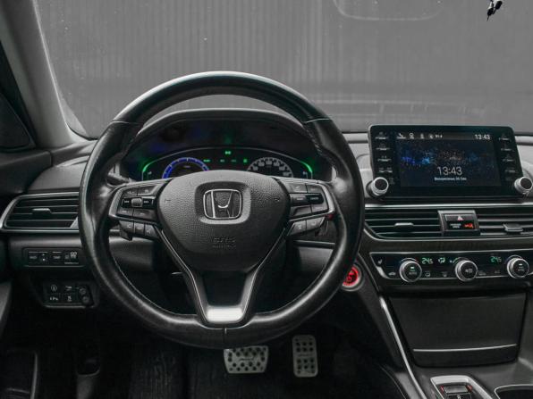 Honda Accord X с пробегом 2018 года, цена 1 950 000 рублей, 192321 км, седан, Автокод Объявления