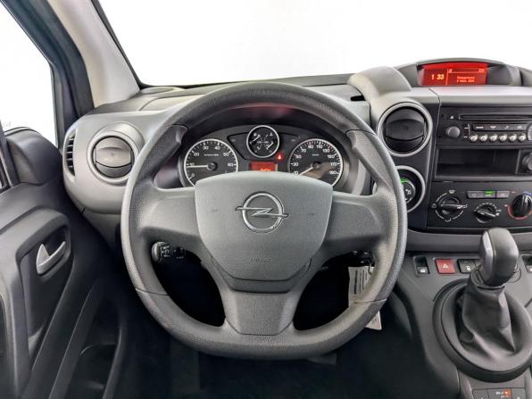 Opel Combo PCMA с пробегом 2021 года, цена 2 110 000 рублей, 48701 км, компактвэн, Автокод Объявления
