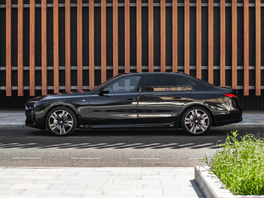 BMW 7 серии VII (G70) Москва  - изображение 7