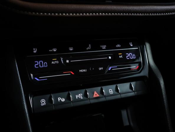 Skoda Kodiaq I Рестайлинг с пробегом 2023 года, цена 4 068 000 рублей, 53005 км, внедорожник, Автокод Объявления