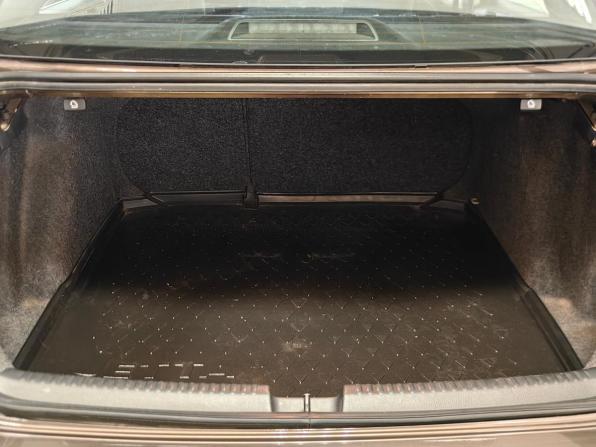 Volkswagen Jetta VI с пробегом 2012 года, цена 925 000 рублей, 114149 км, седан, Автокод Объявления