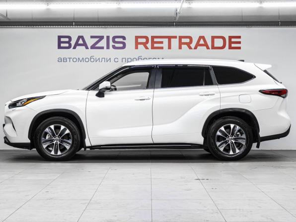 Toyota Highlander IV (XU70) с пробегом 2022 года, цена 6 249 000 рублей, 30685 км, внедорожник, Автокод Объявления