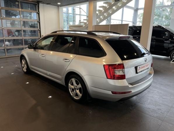 Skoda Octavia III (A7) с пробегом 2013 года, цена 992 000 рублей, 336448 км, универсал, Автокод Объявления