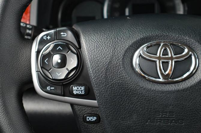 Toyota Camry VII (XV50) с пробегом 2012 года, цена 1 399 000 рублей, 260000 км, седан, Автокод Объявления