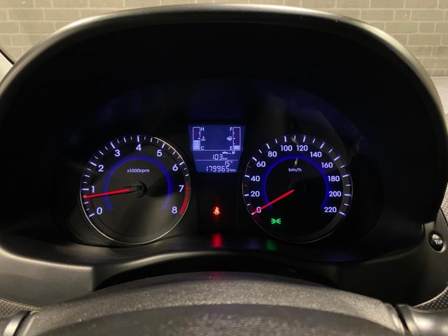 Hyundai Solaris I Рестайлинг Челябинск  - изображение 21