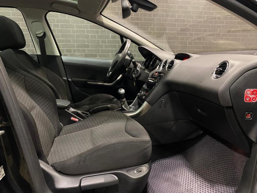 Peugeot 308 I Рестайлинг Челябинск  - изображение 7
