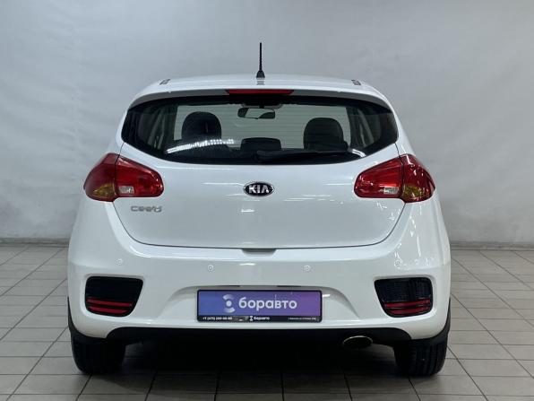 Kia Ceed II Рестайлинг с пробегом 2016 года, цена 1 199 000 рублей, 177250 км, хэтчбек, Автокод Объявления