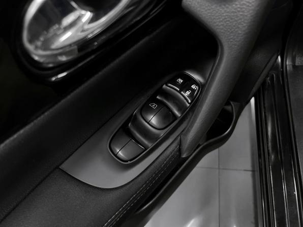 Nissan Qashqai II с пробегом 2017 года, цена 1 325 000 рублей, 145967 км, внедорожник, Автокод Объявления