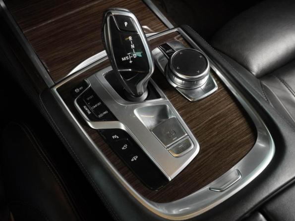 BMW 7 серии VI (G11/G12) с пробегом 2016 года, цена 2 899 040 рублей, 110052 км, седан, Автокод Объявления