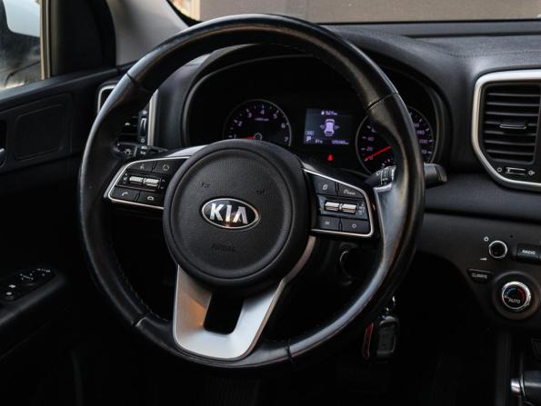 Kia Sportage IV Рестайлинг с пробегом 2020 года, цена 2 190 000 рублей, 125042 км, внедорожник, Автокод Объявления
