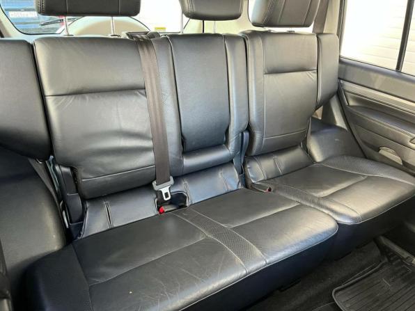 Mitsubishi Pajero IV с пробегом 2011 года, цена 1 799 000 рублей, 255720 км, внедорожник, Автокод Объявления