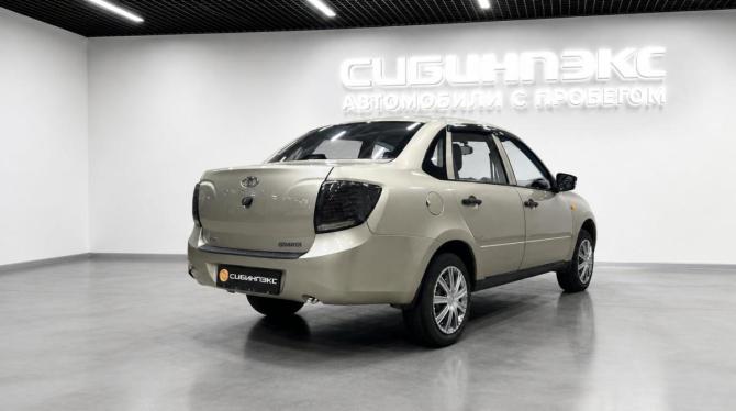 Lada (ВАЗ) Granta I с пробегом 2012 года, цена 349 000 рублей, 129000 км, седан, Автокод Объявления