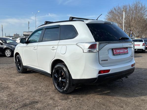 Mitsubishi Outlander III с пробегом 2012 года, цена 985 000 рублей, 206000 км, внедорожник, Автокод Объявления