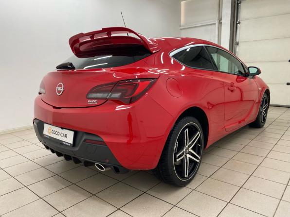 Opel Astra J Рестайлинг с пробегом 2011 года, цена 760 000 рублей, 210438 км, хэтчбек, Автокод Объявления