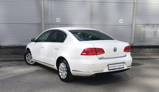 Volkswagen Passat B7 с пробегом 2011 года, цена 949 000 рублей, 135151 км, седан, Автокод Объявления