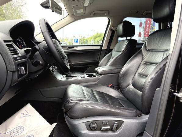 Volkswagen Touareg II Рестайлинг с пробегом 2015 года, цена 2 080 000 рублей, 214891 км, внедорожник, Автокод Объявления