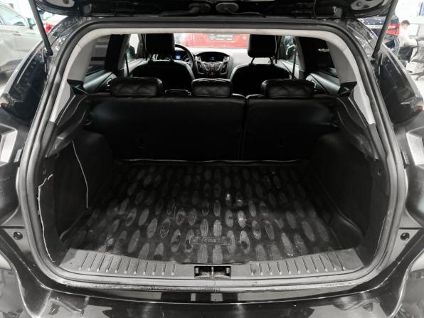 Ford Focus III с пробегом 2013 года, цена 680 000 рублей, 212807 км, хэтчбек, Автокод Объявления
