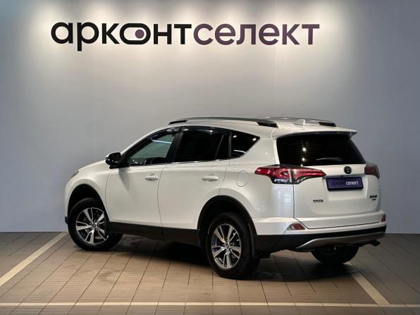 Toyota RAV4 IV (XA40) Рестайлинг с пробегом 2019 года, цена 2 790 000 рублей, 98000 км, внедорожник, Автокод Объявления