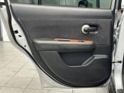 Nissan Tiida I Рестайлинг Барнаул  - изображение 55