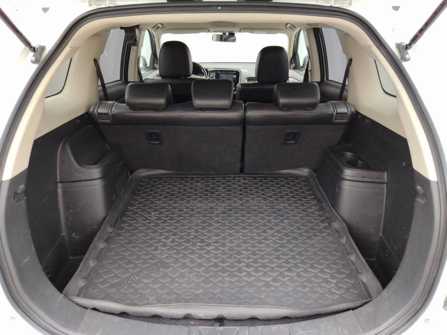 Mitsubishi Outlander III Рестайлинг 2 Ярославль  - изображение 9