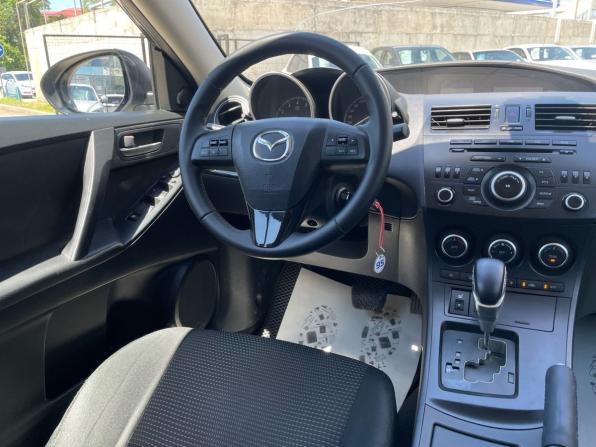 Mazda 3 II (BL) Рестайлинг с пробегом 2012 года, цена 870 000 рублей, 345000 км, седан, Автокод Объявления
