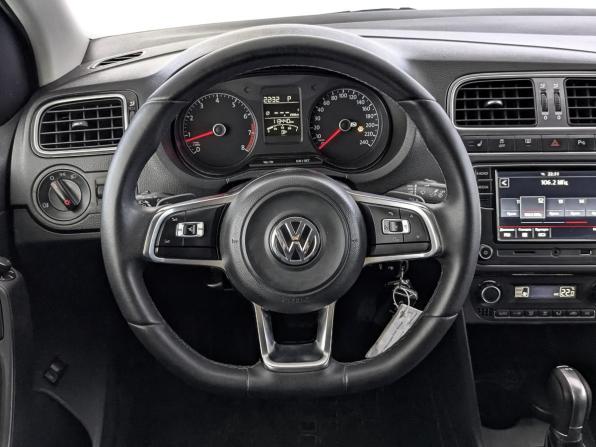 Volkswagen Polo V Рестайлинг с пробегом 2019 года, цена 1 215 000 рублей, 113112 км, седан, Автокод Объявления