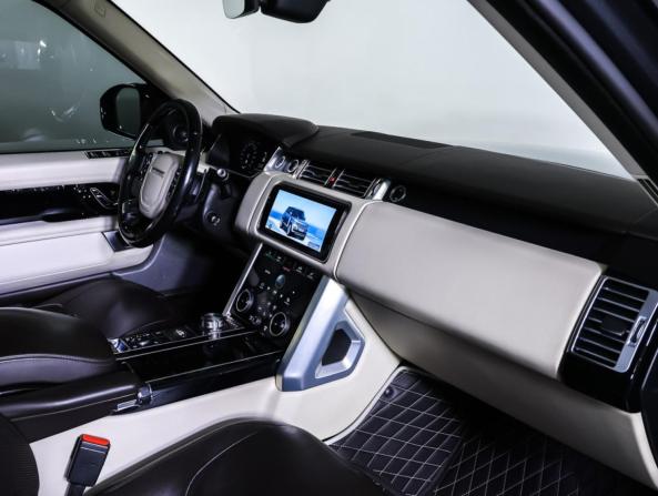 Land Rover Range Rover IV Рестайлинг с пробегом 2018 года, цена 6 000 000 рублей, 206367 км, внедорожник, Автокод Объявления