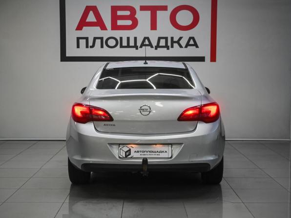 Opel Astra J Рестайлинг с пробегом 2012 года, цена 729 000 рублей, 192027 км, седан, Автокод Объявления