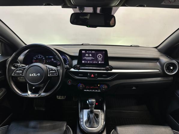 Kia Cerato IV Рестайлинг с пробегом 2021 года, цена 2 035 000 рублей, 149535 км, седан, Автокод Объявления