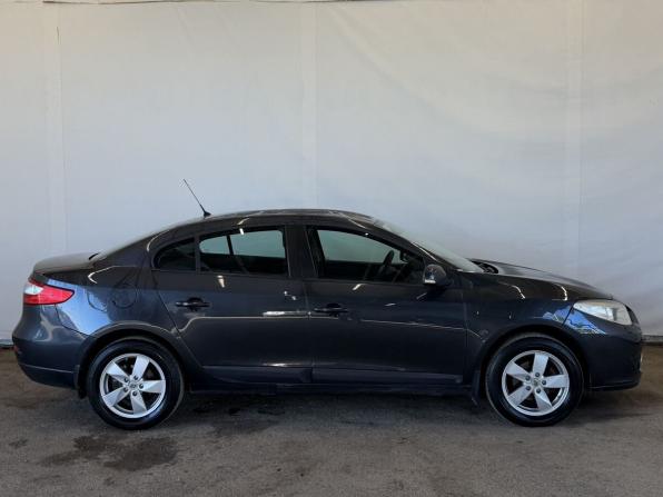 Renault Fluence I с пробегом 2011 года, цена 555 000 рублей, 242006 км, седан, Автокод Объявления
