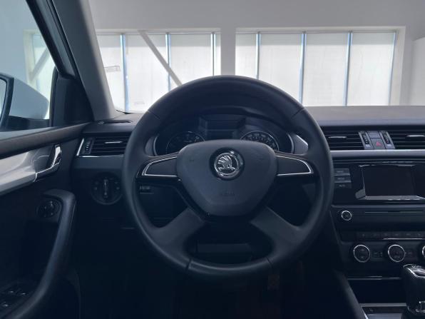 Skoda Octavia III (A7) с пробегом 2014 года, цена 1 299 000 рублей, 207908 км, лифтбек, Автокод Объявления