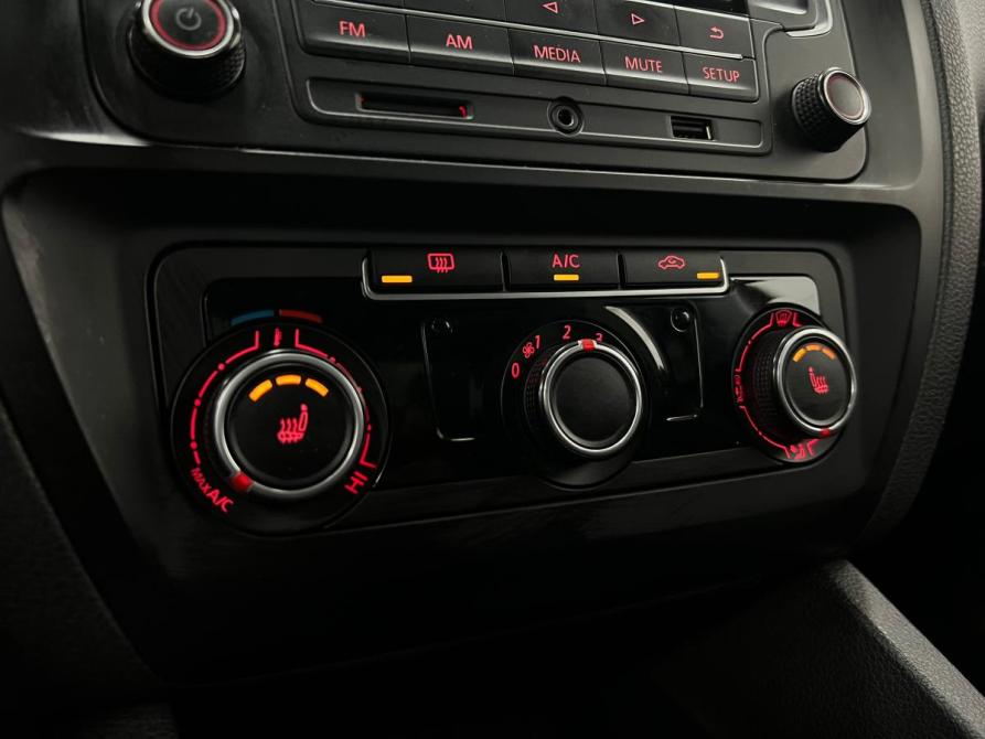 Volkswagen Jetta VI Рестайлинг Казань  - изображение 16